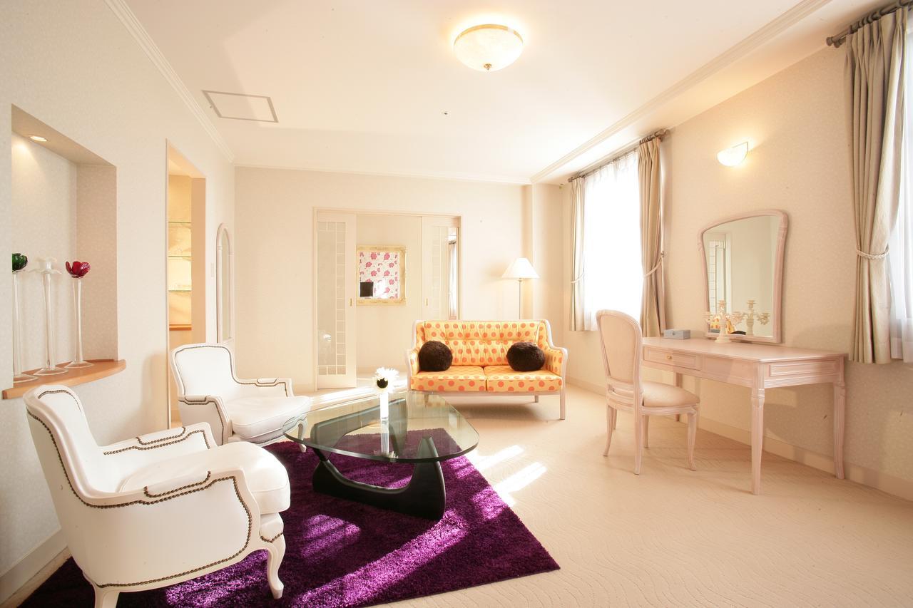 คิตะบิวาโกะ โฮเต็ล กราซี Hotel นากาฮามะ ภายนอก รูปภาพ