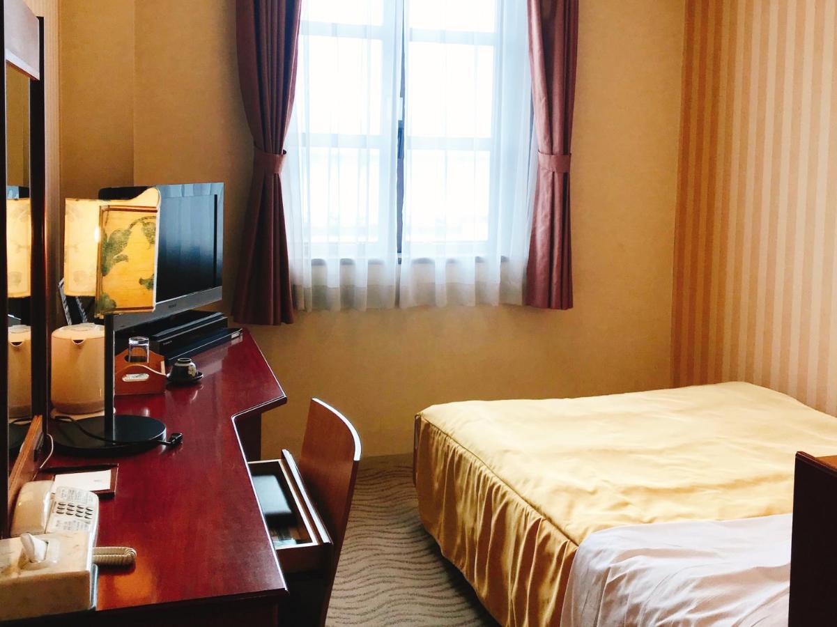 คิตะบิวาโกะ โฮเต็ล กราซี Hotel นากาฮามะ ภายนอก รูปภาพ