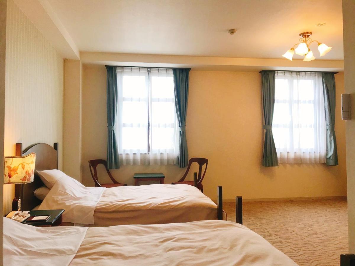 คิตะบิวาโกะ โฮเต็ล กราซี Hotel นากาฮามะ ภายนอก รูปภาพ